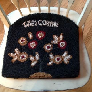Vintage Folkart Looking 100% Wool Welcome Hooked Chair Mat Or Wall Hanging photo
