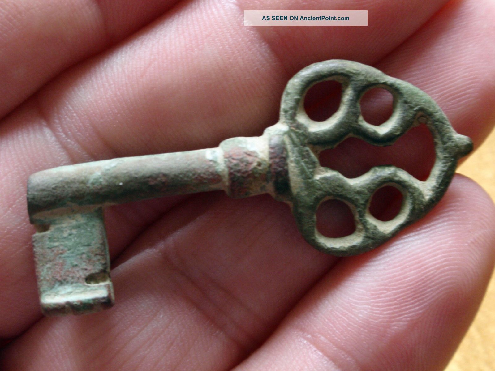 Rare Medieval 15th Century Bronze Casket Key British photo