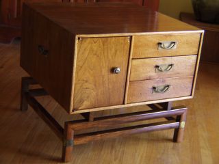 Mid - Century Modern Danish Teak Base End Table/nightstand/bedside Table photo