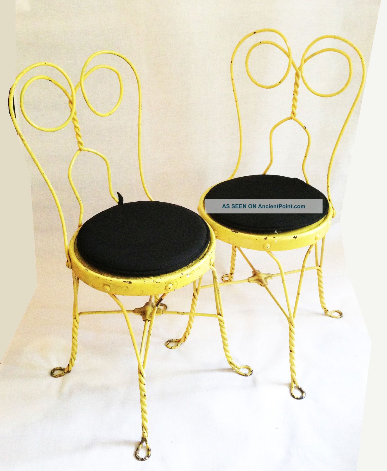 Set Of 2 Vintage Yellow Twisted Wire Wrought Iron Ice Cream Parlor Chairs 1900-1950 photo