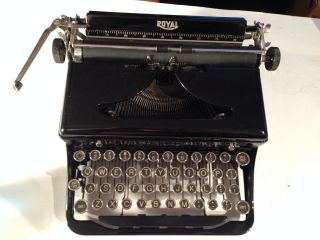 Vintage 1930s Glossy Royal Portable Typewriter Model O Touch Control W/case photo