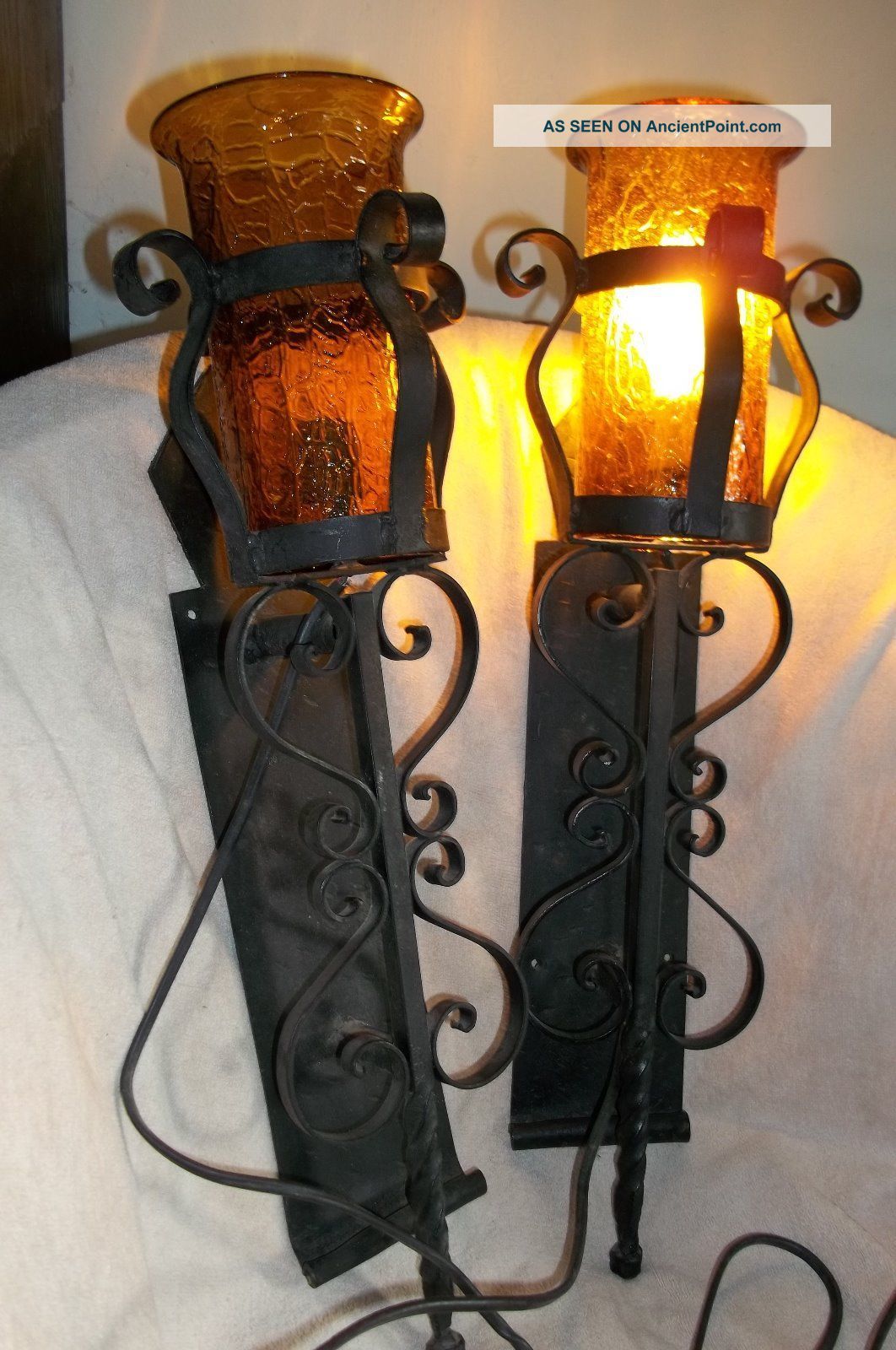 Vtg 1920 - 1940 Sconces Black Iron Lamps Spanish Mission Gothic Hand Made Mexico Chandeliers, Fixtures, Sconces photo