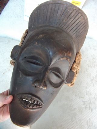 Estate Vintage African Face Mask Wood Straw Africa Tchokwe ? Congo ? Twine photo
