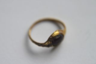 Ancient Roman Gold Finger Ring With Red Glass/stone1st Century Bc/ad photo