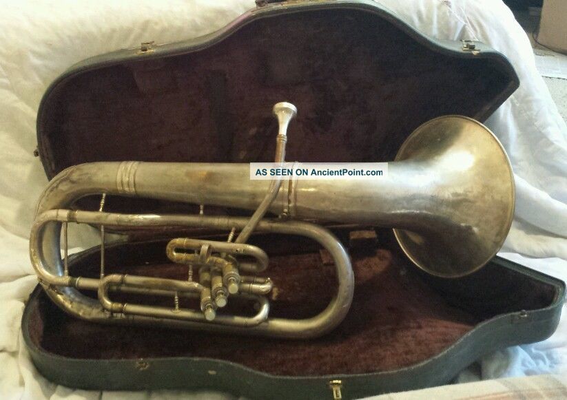 Conn Ltd.  Vintage Brass C.  G.  Conn Tuba W/original Case 272953 Elkhart Ind.  Usa Brass photo