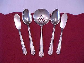 5 Lovely Serving Pcs Her Majesty 1847 Rogers Bros.  Silverplate 1931 photo