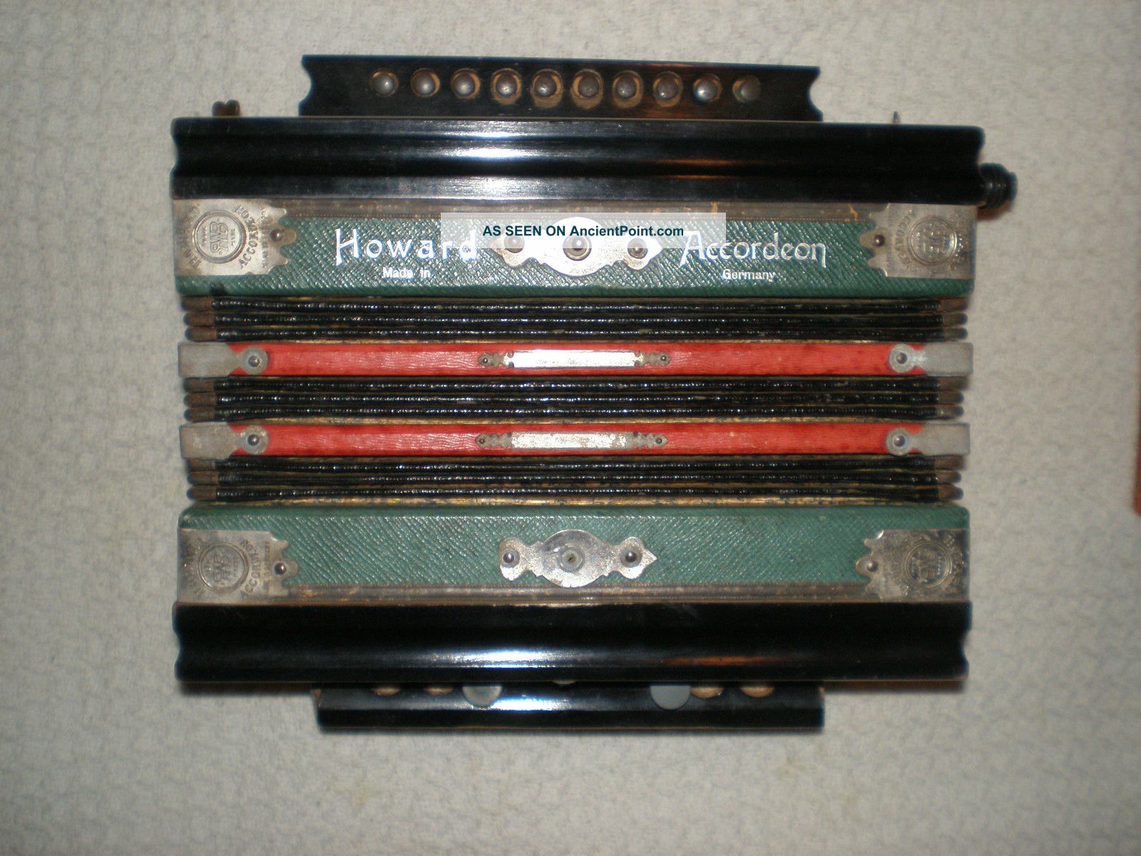 Vintage Howard Accordeon - Bell Metal Reeds 218 Made In Germany Other photo