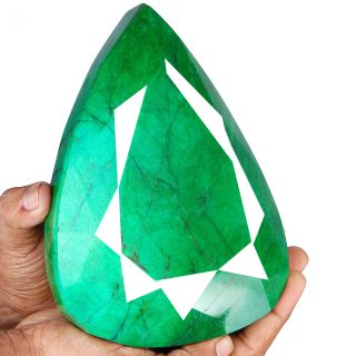 14504 Cts Igli Certified 100% Natural Rare & Biggest Museum Size Huge Emerald photo