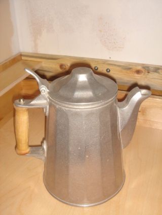 Vintage Cast Aluminum Humidifier Made By Beecher.  Fireplace Or Stove. photo