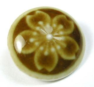 Vintage Ceramic Button Pretty Flower Design 3/4 