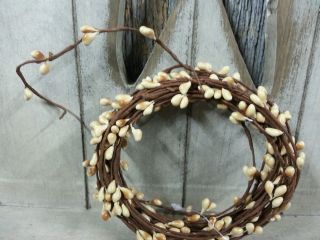 Primitive Country Pip Berry Garland 18ft Single Ply Vanilla Crafting photo