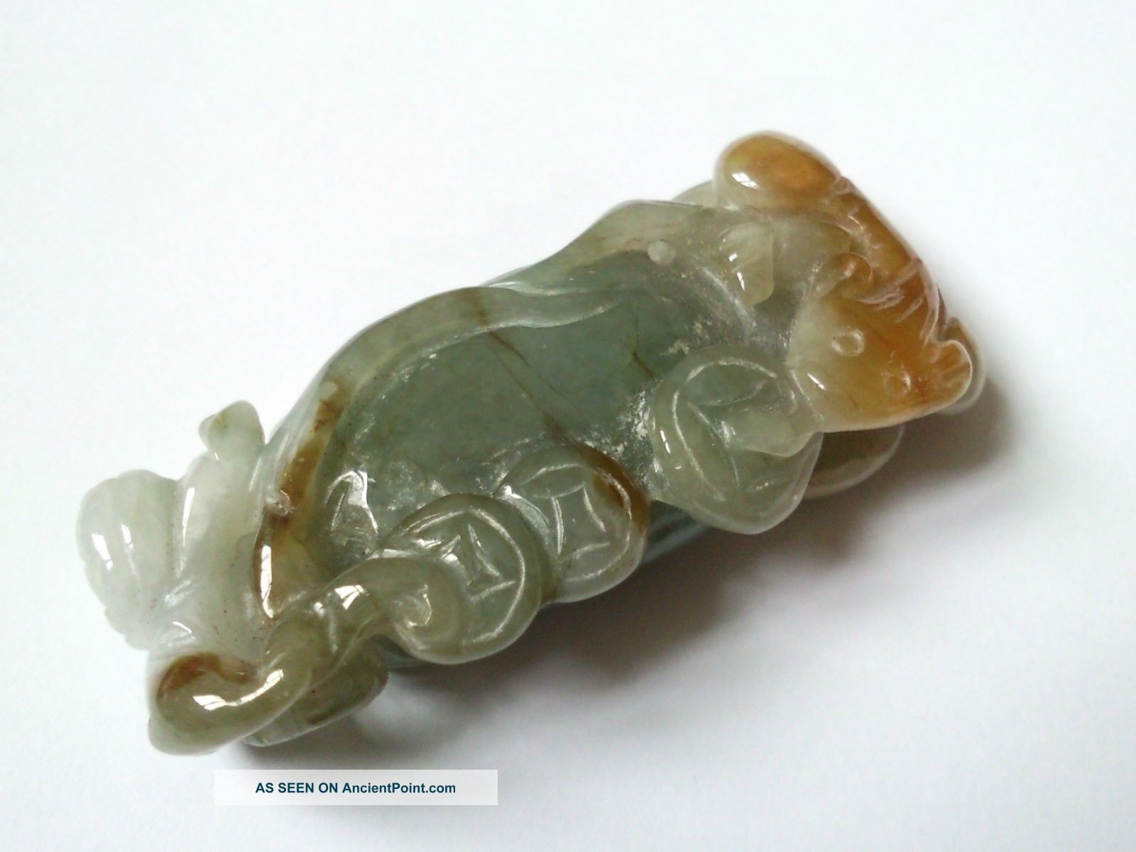 100% Natural Green Jade Hand - Carved Chinese Jadeite Pixiu With Coin Luck Pendant Necklaces & Pendants photo