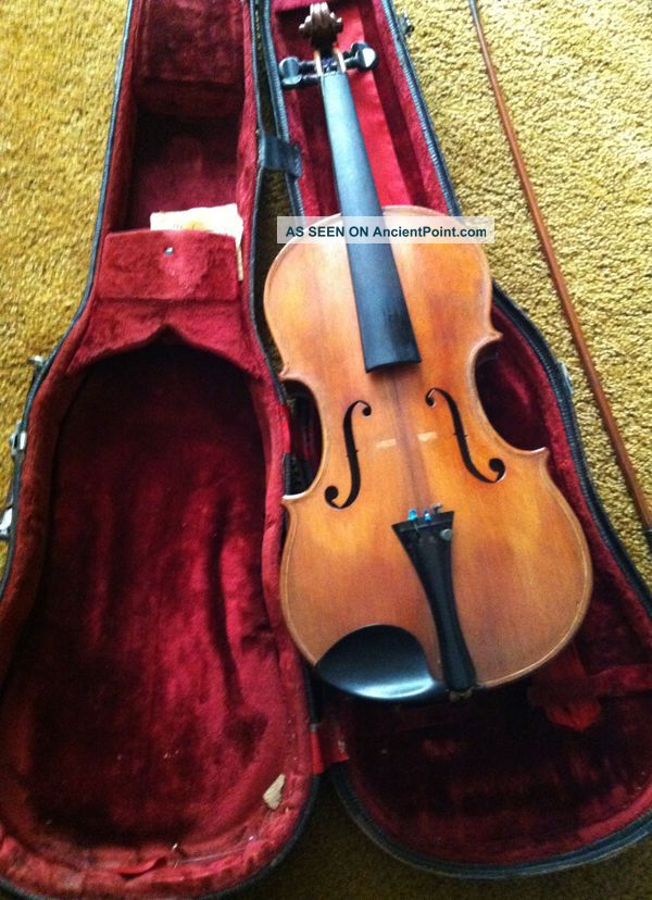 Antique Violin Labeled Chicago A.  D.  1912 Style No 1033 - With Case And Bow String photo