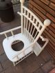 Antique Vintage Chamber Pot White Wooden Chair Vintage Commode Potty Toilet Primitives photo 1