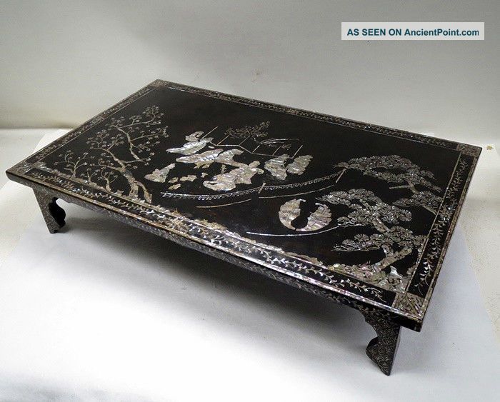G414: Chinese Lacquer Ware Display Stand With Good Mother - Of - Pearl Work Tables photo