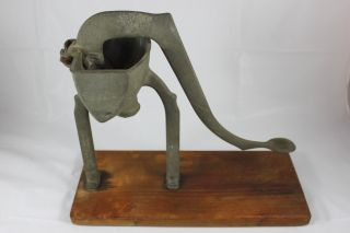 Vintage Priscilla Household Aids Inc.  Instant Juicer - Metal Juicing Press Ohio photo