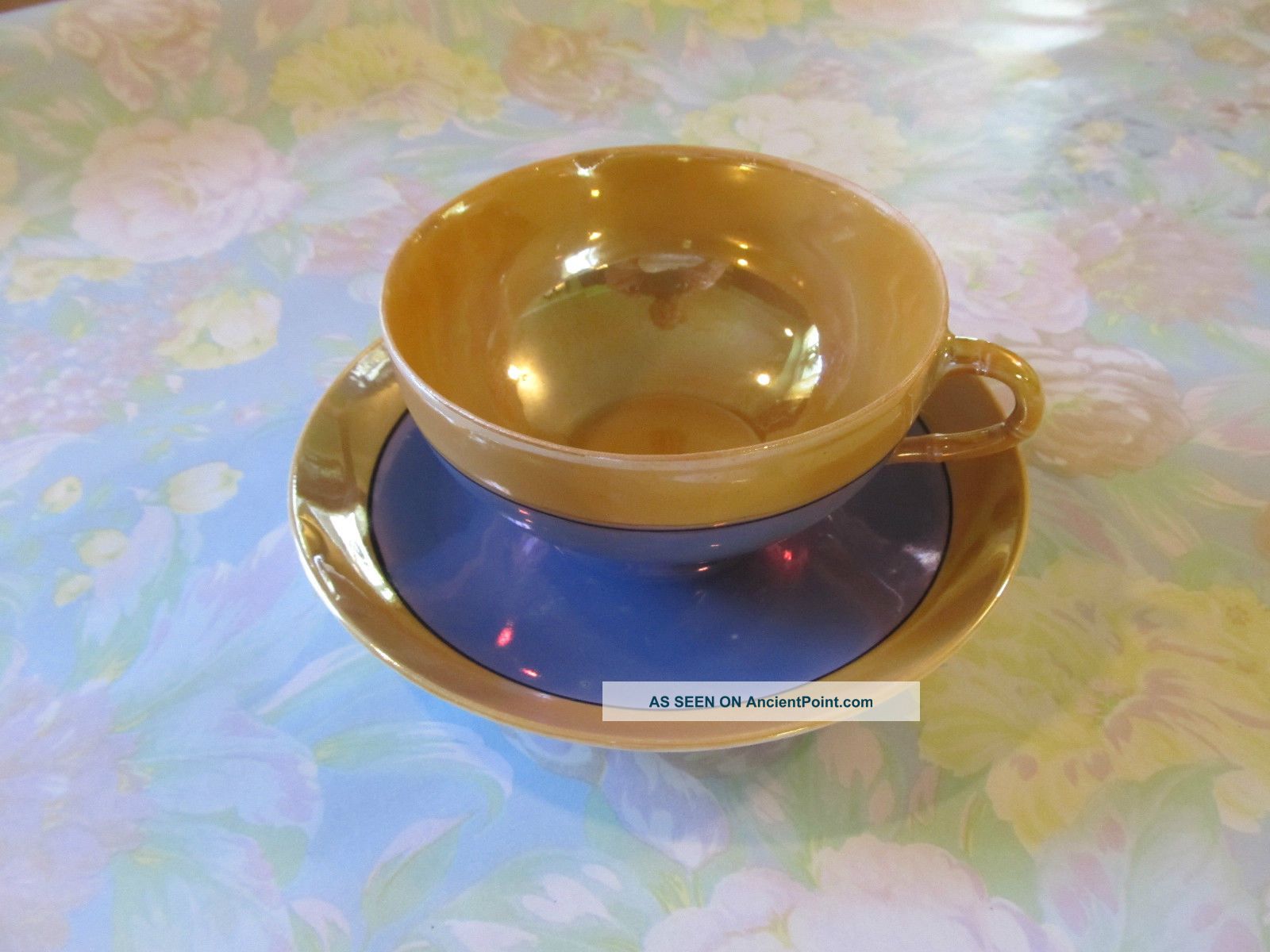 Tashiro Shoten Porcelain Cup & Saucer Copper And Blue Cups & Saucers photo