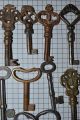 19 Antique Skeleton Keys,  Ornate,  Folding Key,  1800 ' S,  Imported France,  Brass Locks & Keys photo 2