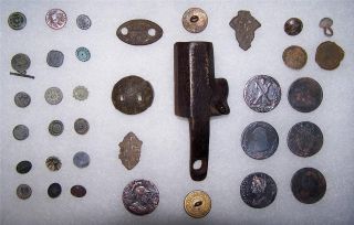 Collection Of Colonial 18th Century Buttons Coins Weapon Civil War Era W/ Case photo
