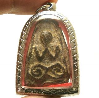 Lp Boon Round Knees Buddha Lucky Happy Rich Miracle Win Gamble Amulet Pendant photo