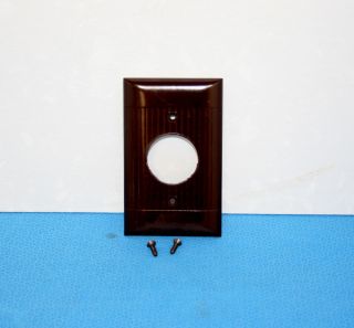 Vintage Sierra Bakelite Brown Ribbed Single Outlet Switch Plate Cover Nos photo