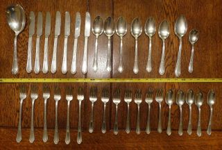 Vtg 1926 Wm Rogers Mfg Co Chalfonte 33 Pieces Extra Silverplate Flatware Set + photo