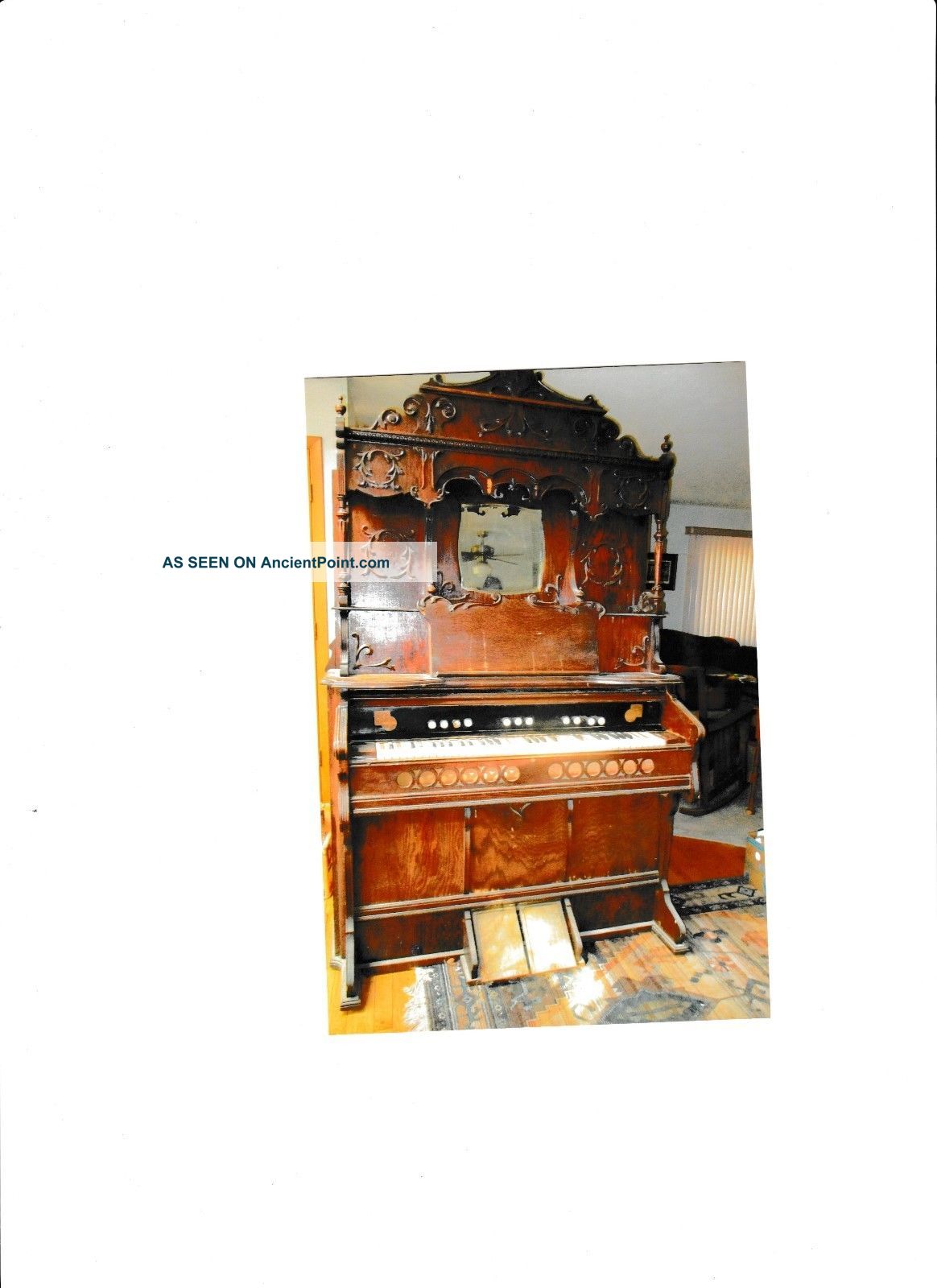 Antique Beckwith Parlor Organ,  1910 - Still Works Keyboard photo