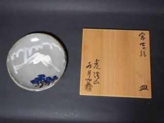 Japanese Antique Ceramics Kokeizan Suigetugama Picture Of Fuji Plate photo