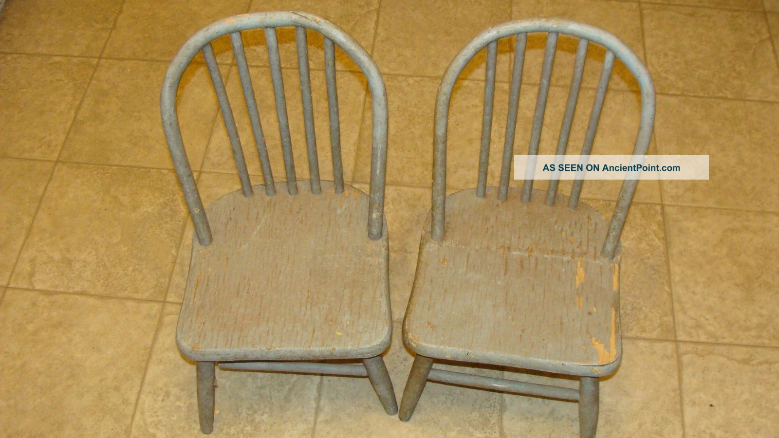 Aafa Old Child ' S Matching Bow Back Chairs Chippy Paint/primitive 1900-1950 photo