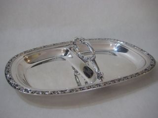 Wm.  A.  Rogers By Oneida Silversmiths Heavy Quality Divided Serving Tray W/handle photo