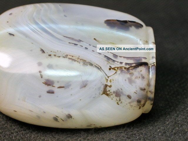Eximious Chinese Black Shadow White Banded Natural Agate Snuff Bottle Snuff Bottles photo