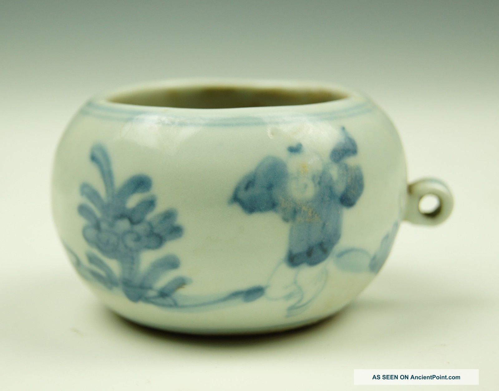 Chinese Blue And White Porcelain Children Playing Pattern Pot / Jar 1 Pots photo