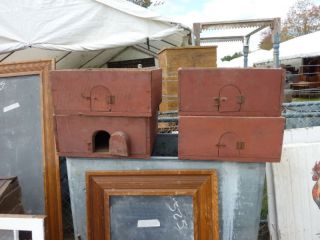 C1900 Vintage Antique Primitive Blood Red Pigeon Carrying Box 19.  5 