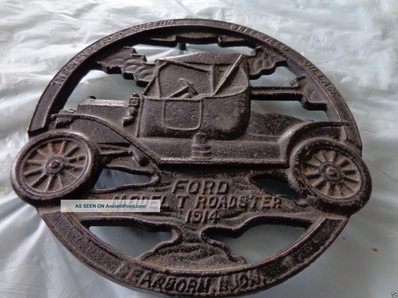 Ford Model T Roadster 1914 Cast Iron Trivet Greenfield Village - 1952 Good Cond Trivets photo