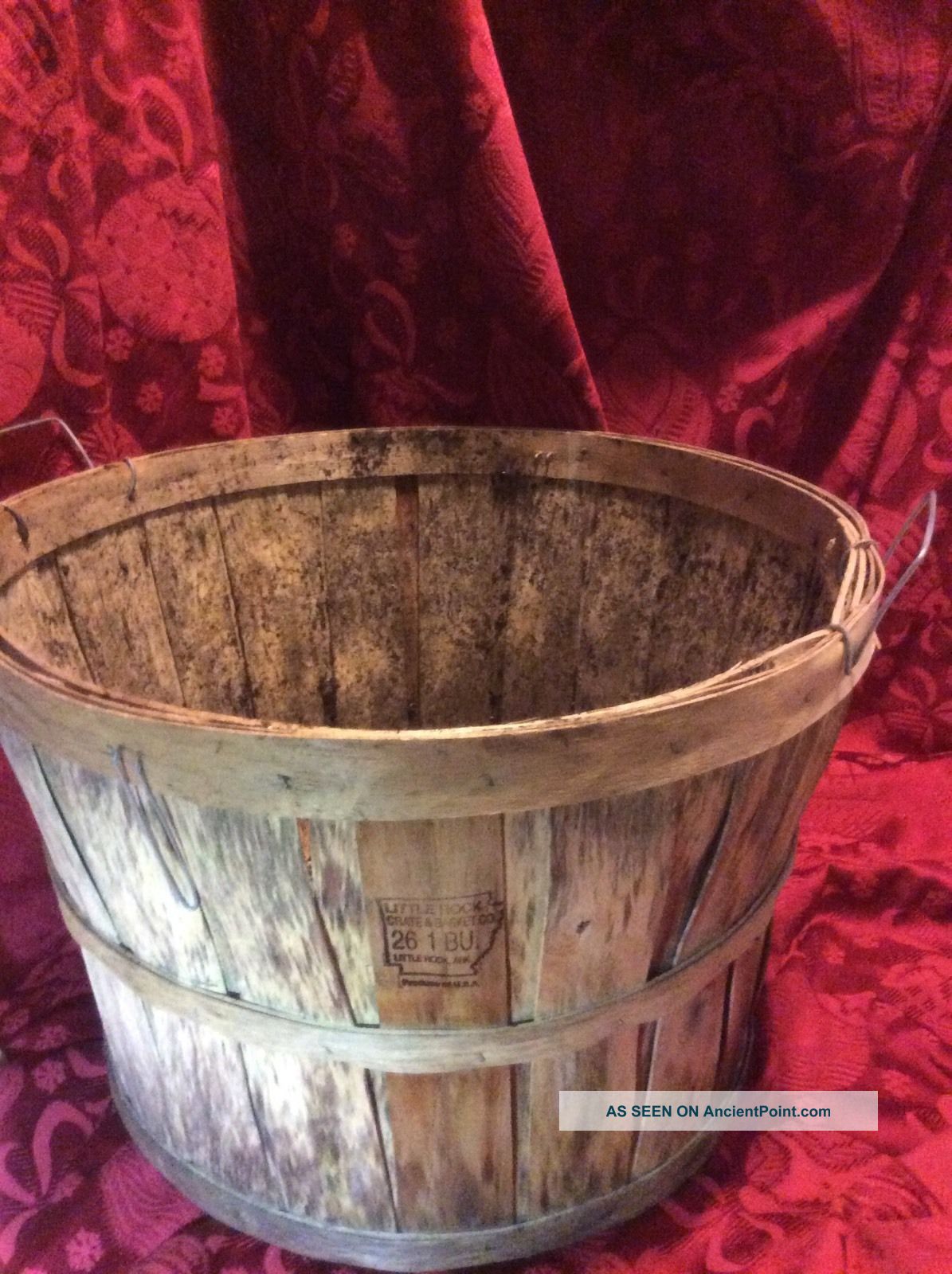 Vtg Farm Barn Wood Bushel Basket Apples Peaches Orchard Advertising Primitives photo