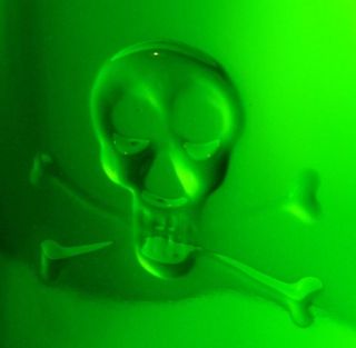 ☠rare Kv10 4skulls Skull & Crossbones Poison Glass Bottle Apothecary Chemist Pot photo