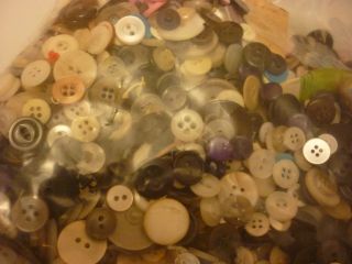 Vintage 1.  8 Lb Of Random Sewing Buttons photo