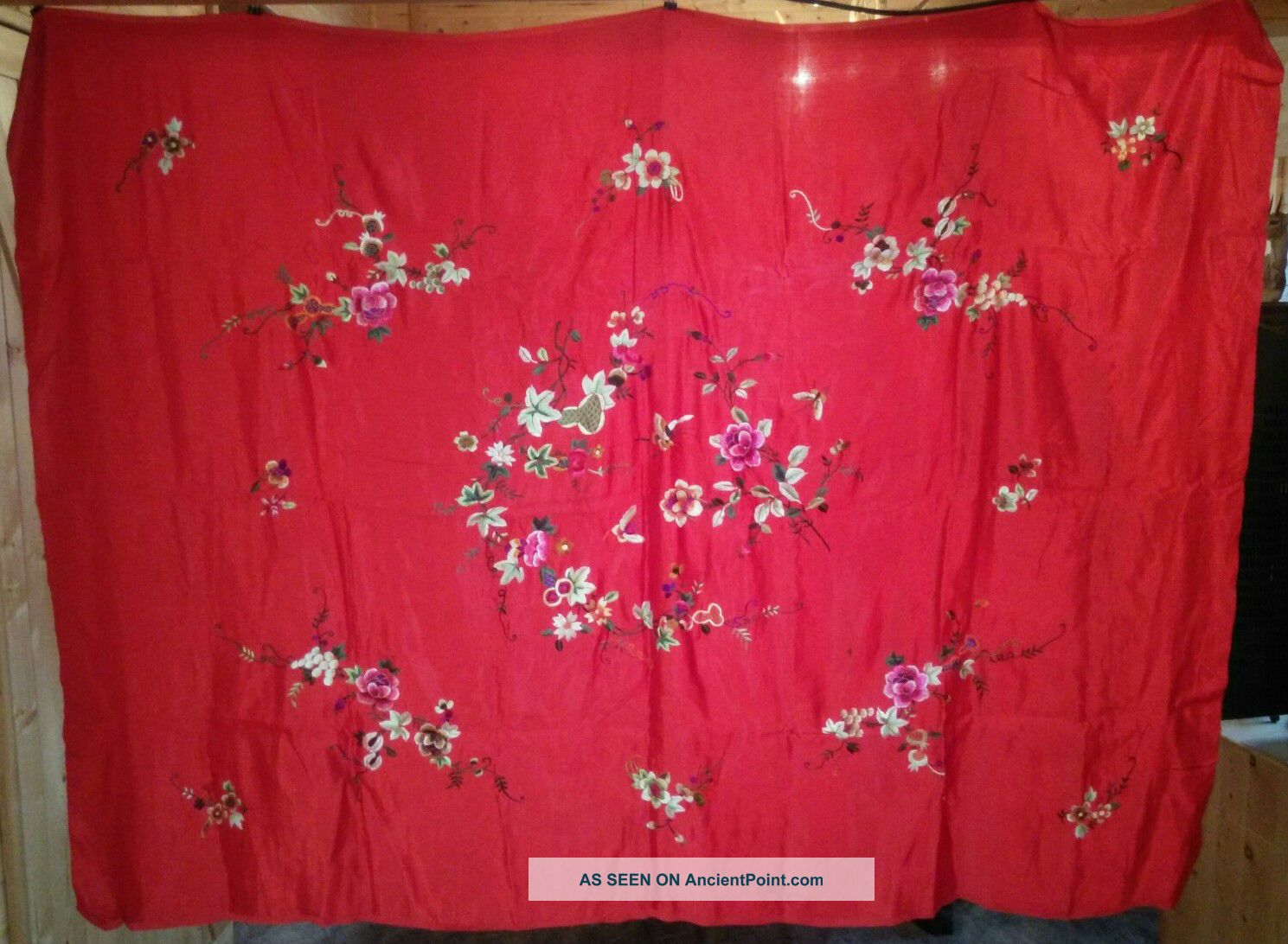 Post 1940 Red Hand Embroidered Silk Panel From China Wwii Robes & Textiles photo