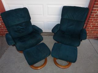 Matching 2 Mcm Ekornes Stressless Chairs & Ottomans - Forest Green Suede photo