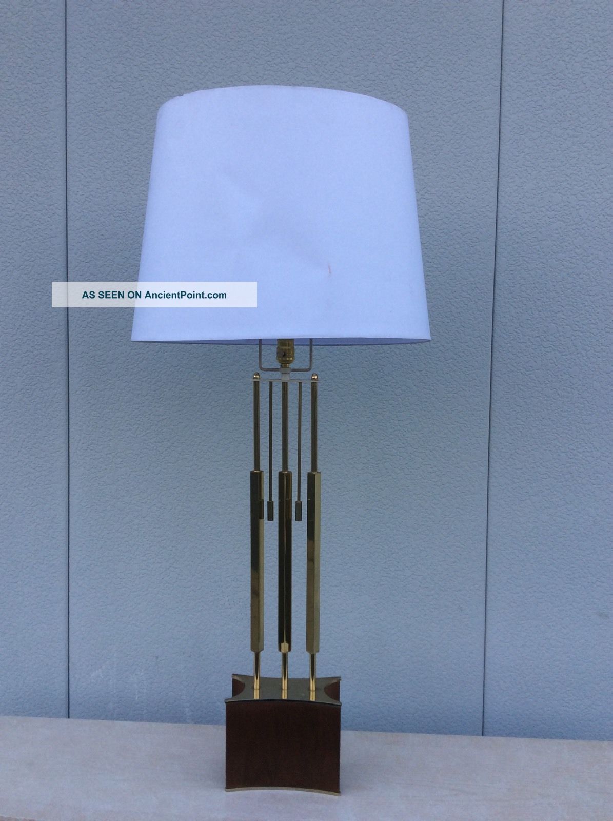 Rare Laurel Brass And Walnut Modernist Tall Lamp Parzinger Era Mid-Century Modernism photo