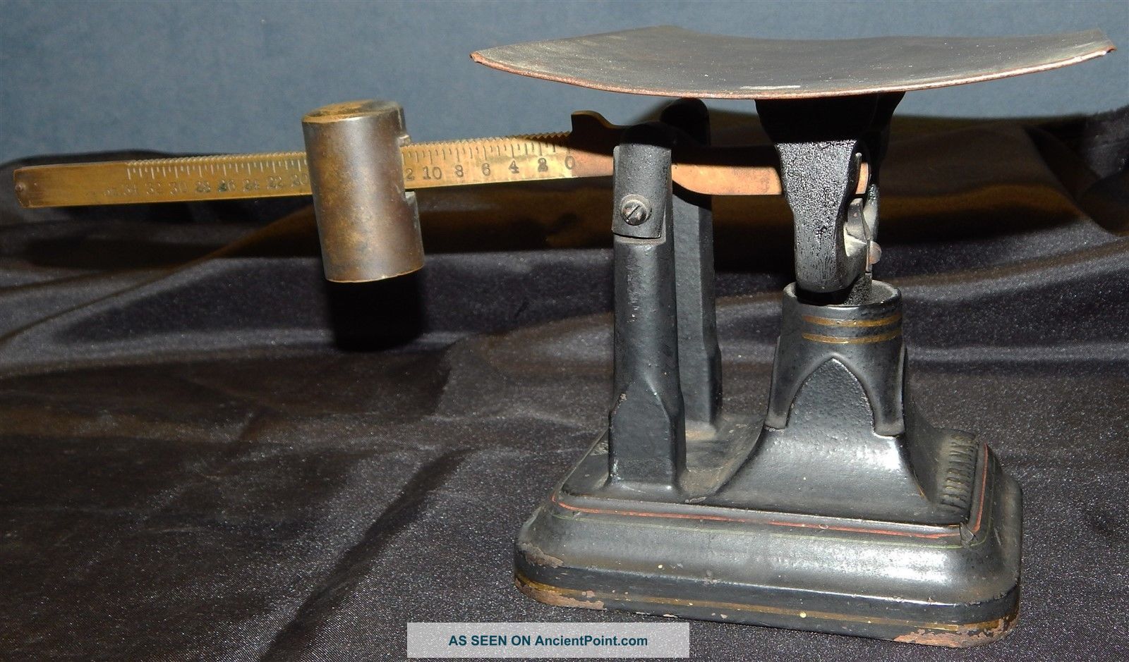 Antique Cast Iron And Brass Fairbanks 640 Improved Postal Scale 34 Oz Scales photo