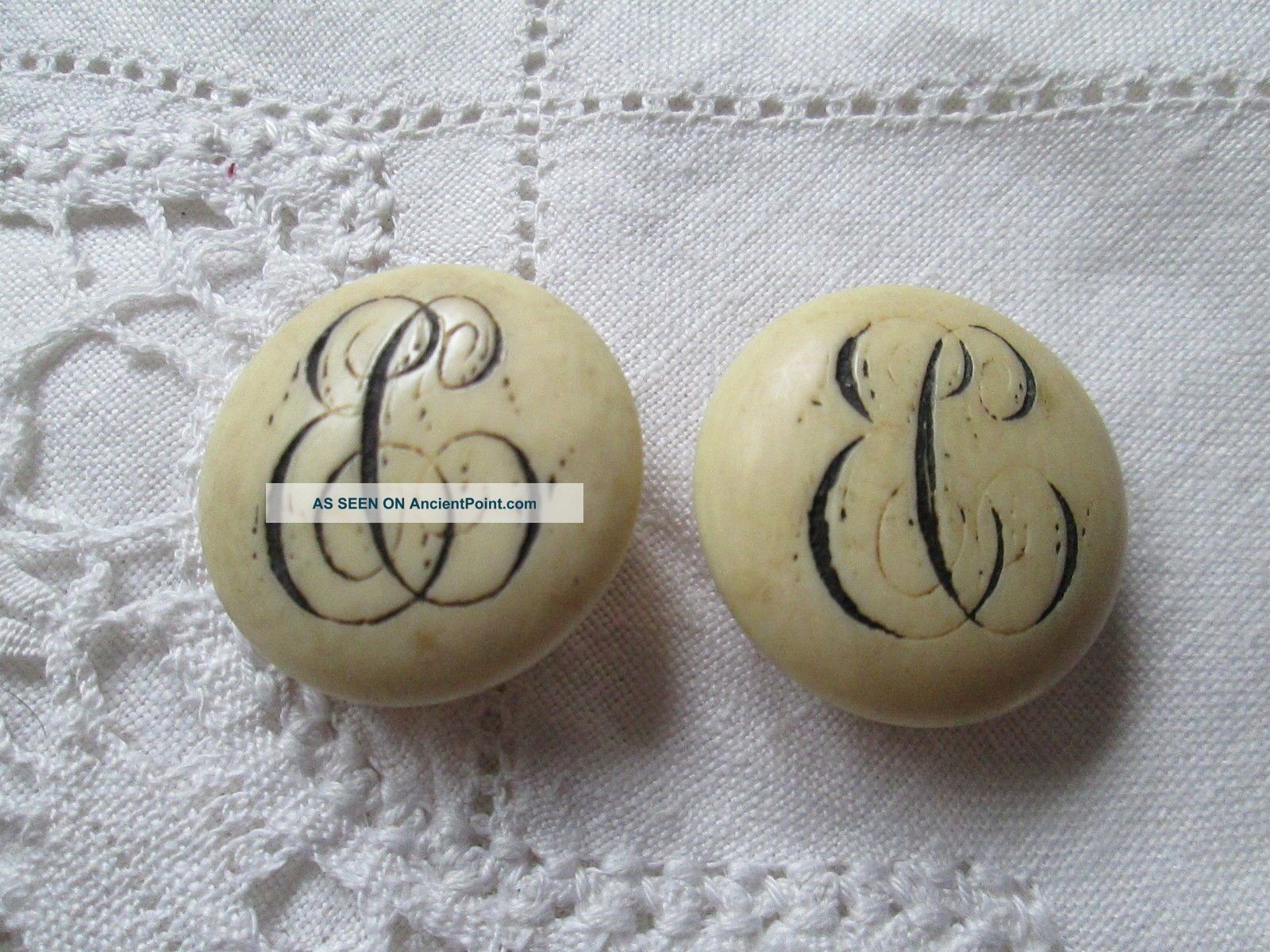 Antique,  Victorian Dress Ornament From Bone (button) Buttons photo