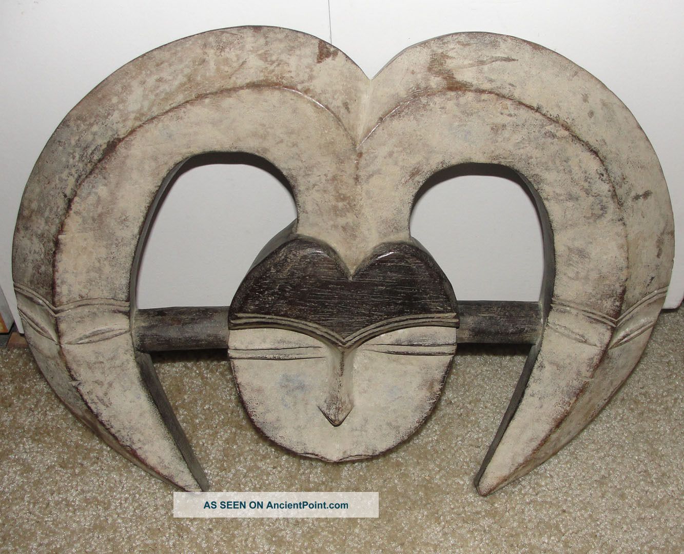 African Kwele Wall Mask Peace Africa Gobon Great Happy Peaceful Freedom Spirit Masks photo