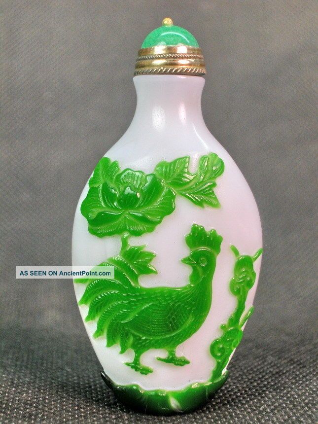 Chinese Cock Chick Carved Peking Overlay Glass Snuff Bottle Snuff Bottles photo