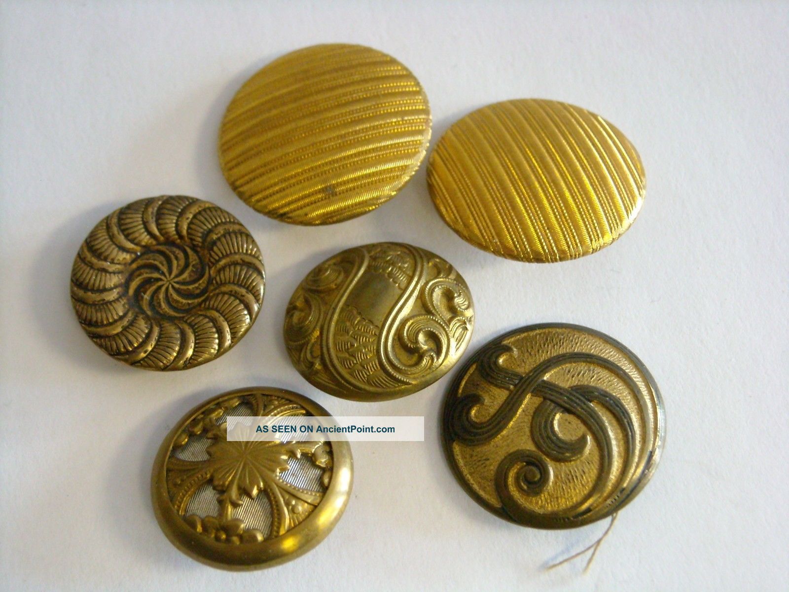 6 Antique Brass Buttons Swirl Patterns Incl 1 Pair 1 Piece Brass Buttons photo