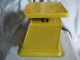 Vintage Sears 1906 Model Scale Yellow Kitchen Scale Weighs Up To 25 Lbs Euc Scales photo 2