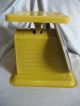 Vintage Sears 1906 Model Scale Yellow Kitchen Scale Weighs Up To 25 Lbs Euc Scales photo 6