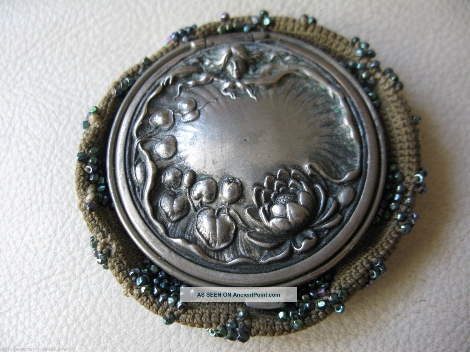 Antique Victorian Art Nouveau Woman Lilies Tam O Shanter Crochet Bead Purse 1890 Art Nouveau photo
