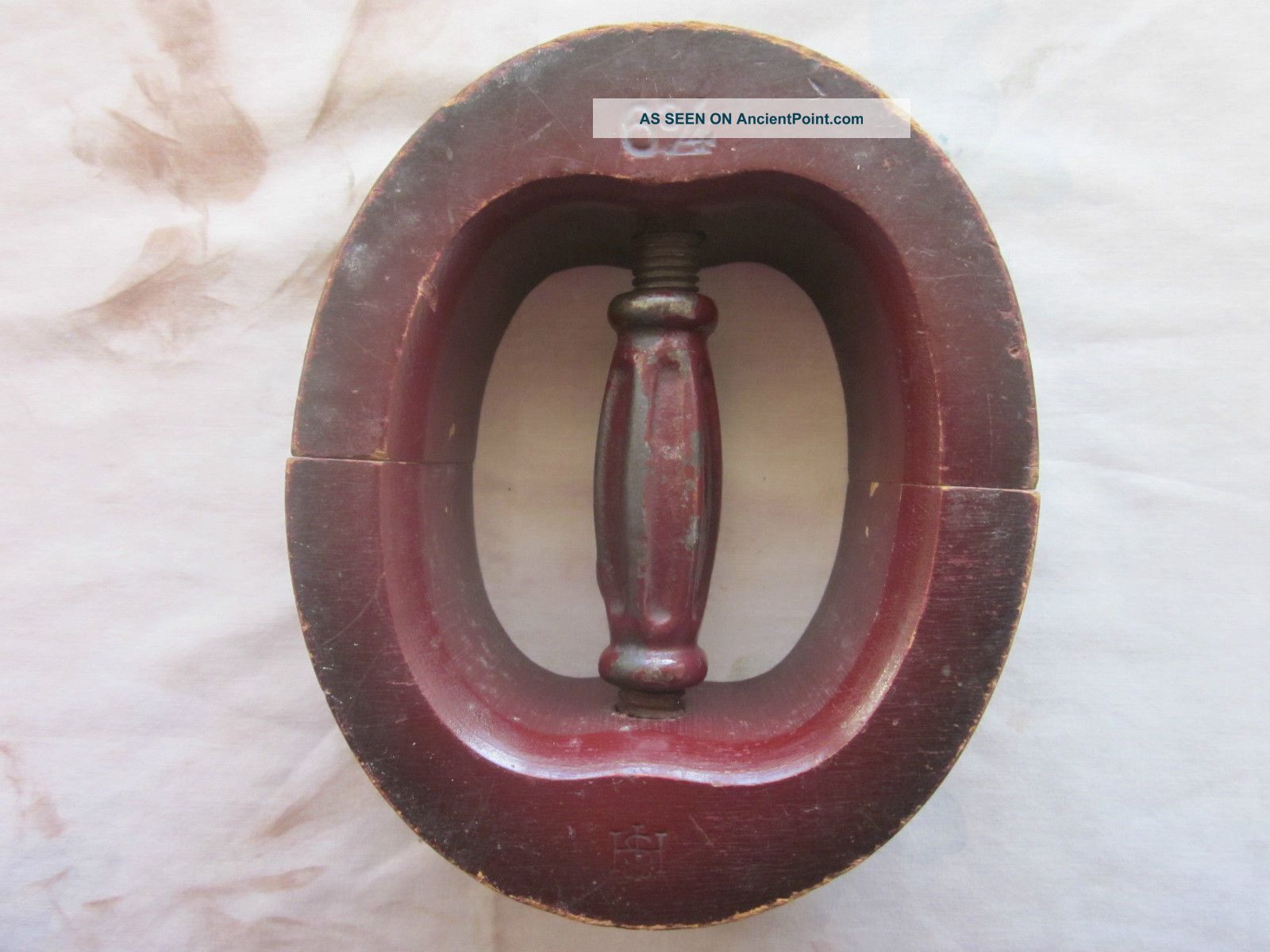 Vintage Wooden Cast Iron Adjustable Hat Stretcher Sizer 6 - 3/4 