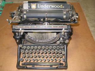 1920 Underwood Model 5e Typewriter - - Vintage Steampunk Work Of Mechanical Art photo